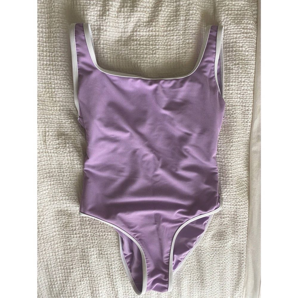 Lainsnow ribbed swimsuit in LILAC size L